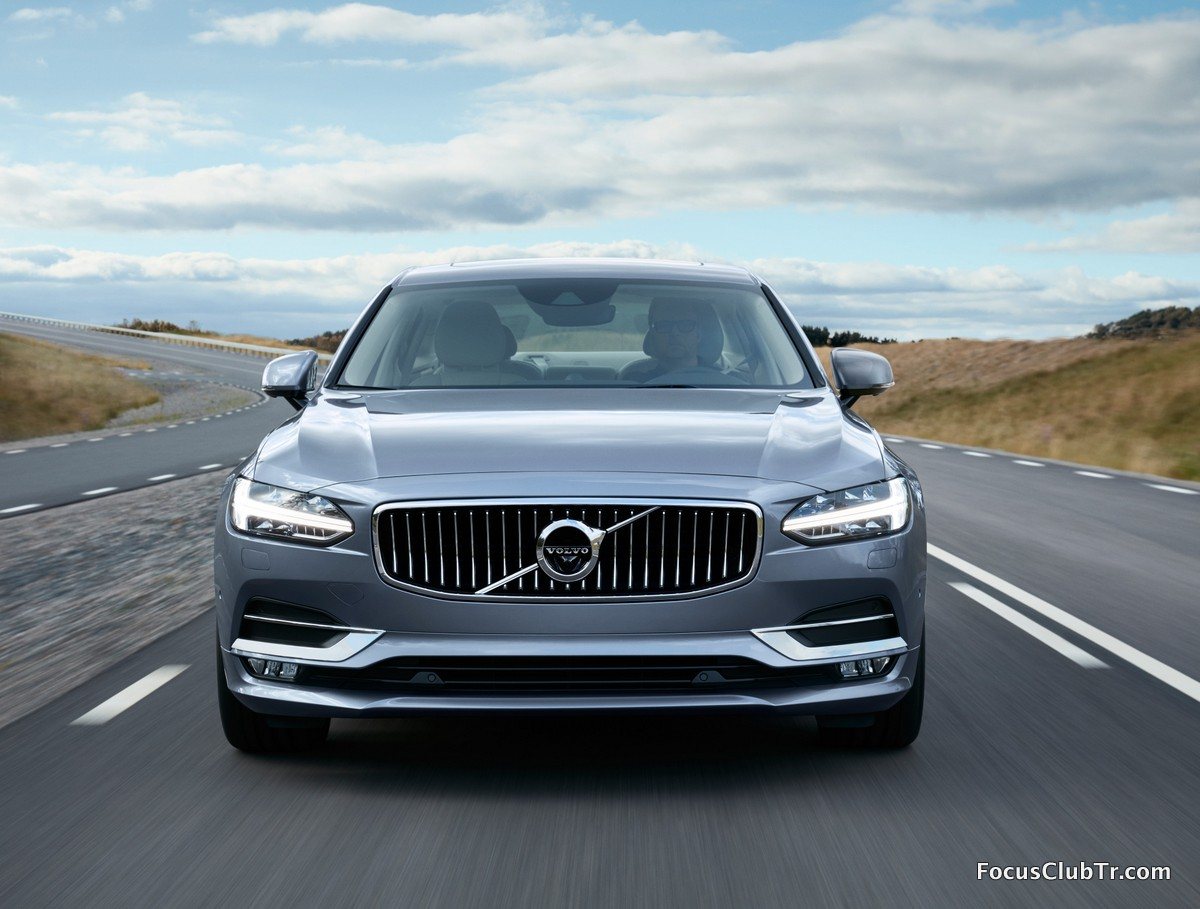 170828_Location_Volvo_S90_Front_Mussel_B