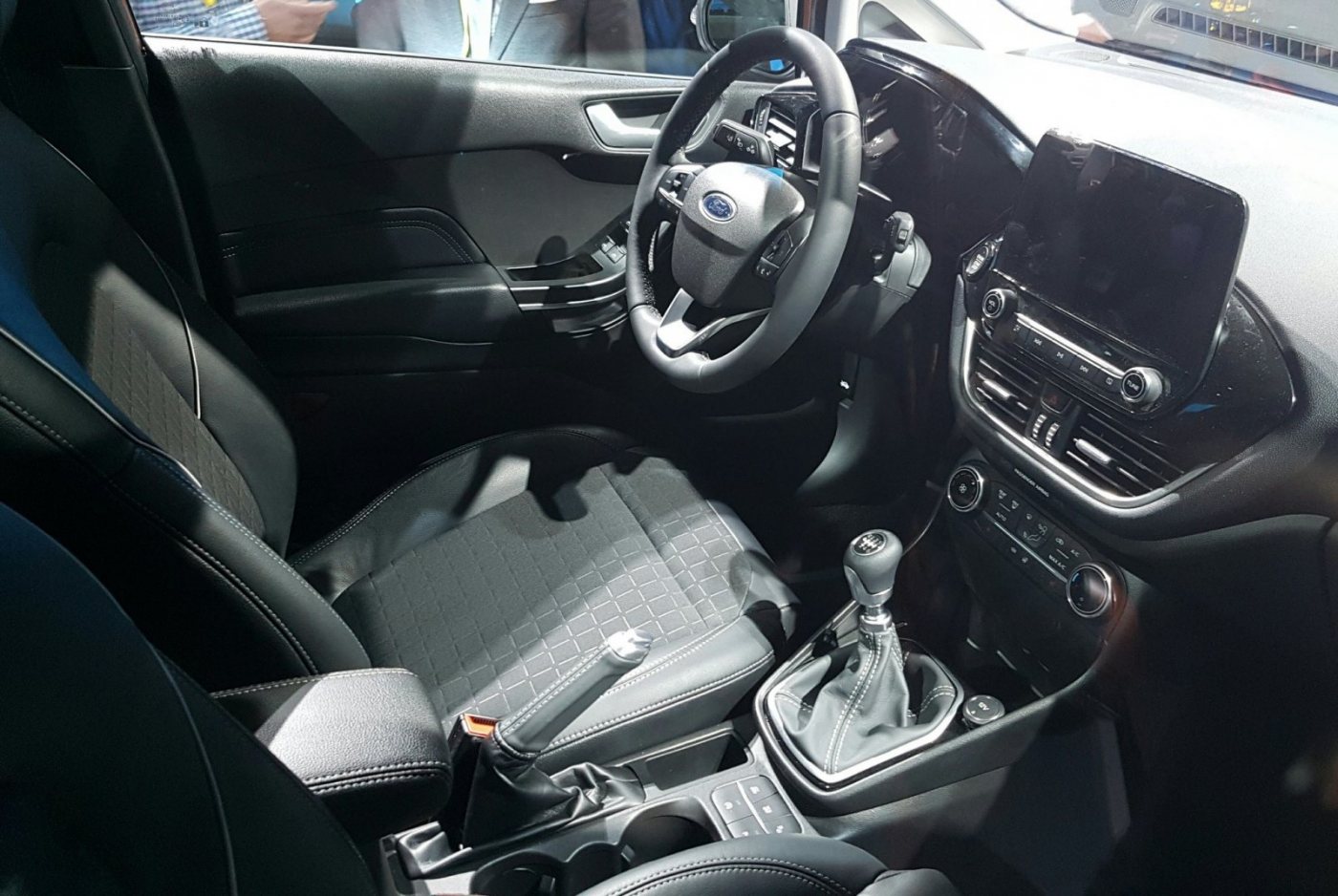 2017 Ford Fiesta 13.jpeg